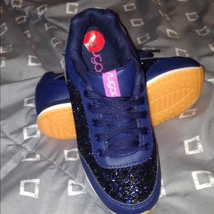 NWOT Sugar Lace Sneakers